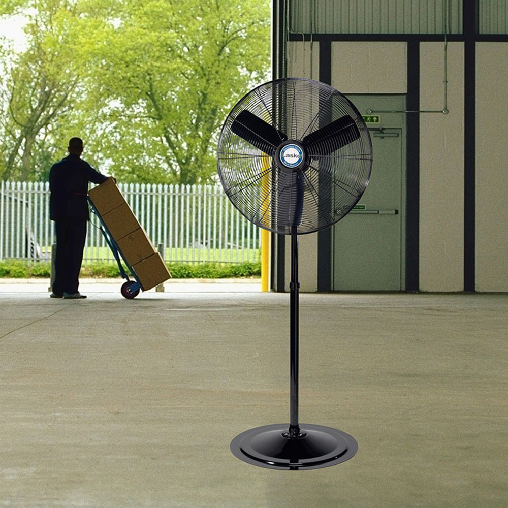 Lasko 30" Oscillating Industrial Grade Pedestal Fan with 3Speed 3135