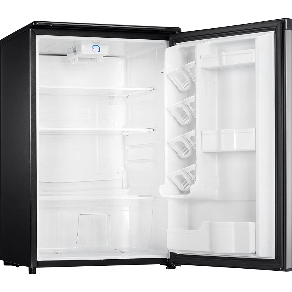 Danby 4.4 Cu.Ft. Compact Refrigerator Auto